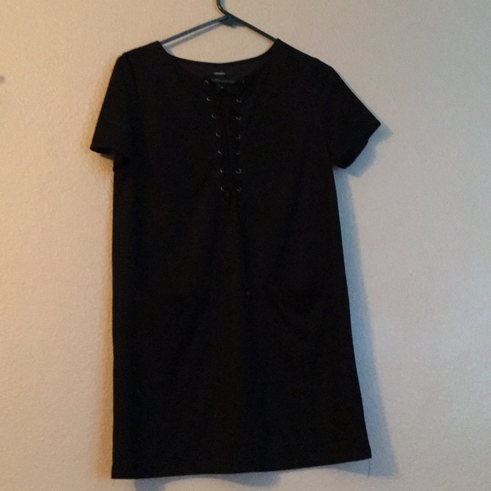 Black dress with lace up